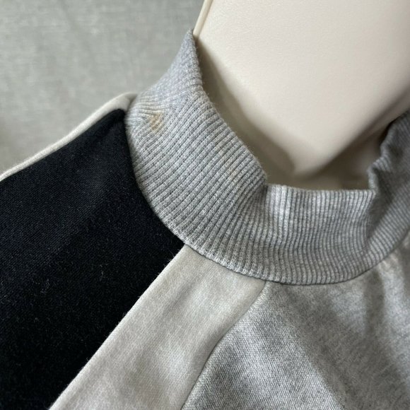 Adidas Three Stripes Trefoil crop top Sweatshirt Size M Black White Gray - Picture 5 of 8